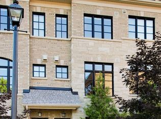 80 Daisy Ave #30, Toronto, ON M8W0B7