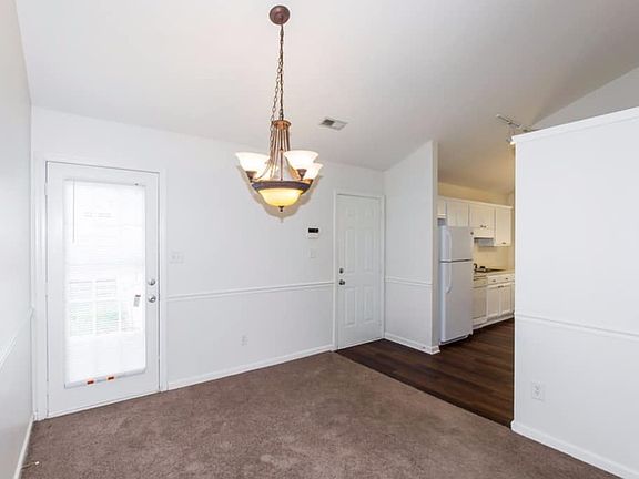 4th image of 5724 Shining Oak Ln