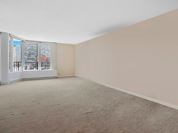 5th image of 4170 N Marine Dr APT 8E