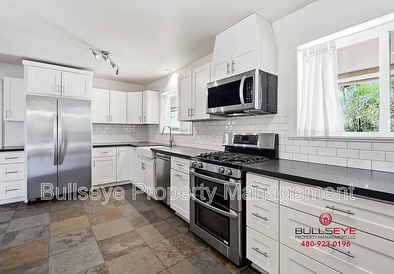 1617 W Flower Cir N — Photo 13