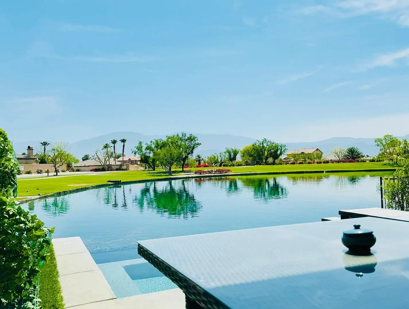 Lakeside Living! WOW! Sleeps 10! 4 Primary Suites — Photo 1