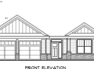 2711 Scenic Point Dr SW, Rochester, MN 55902