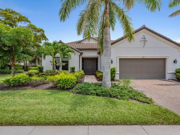 3253 Quilcene Ln, Naples, FL 34114