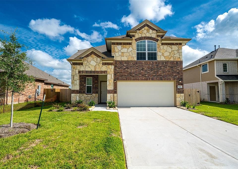 1st image of 9622 Yellow Rose Dr
