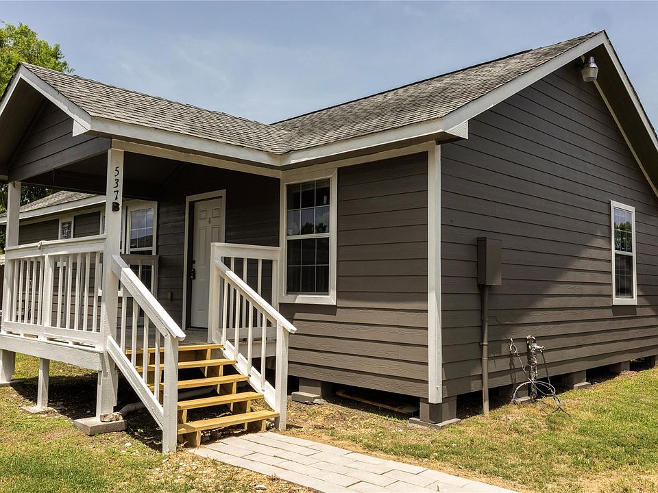 1st image of 537 Cottontail Dr #B