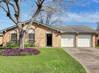 2706 Fairfield Ave, Texas City, TX 77590
