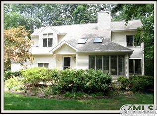 91 Siloam Rd, Freehold, NJ 07728