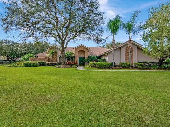 8949 Magnolia Chase Cir, Tampa, FL 33647