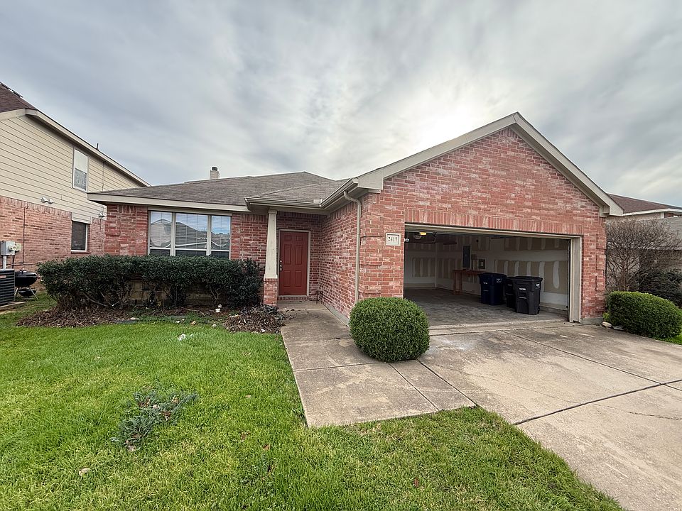 1st image of 2417 Forest Creek Dr