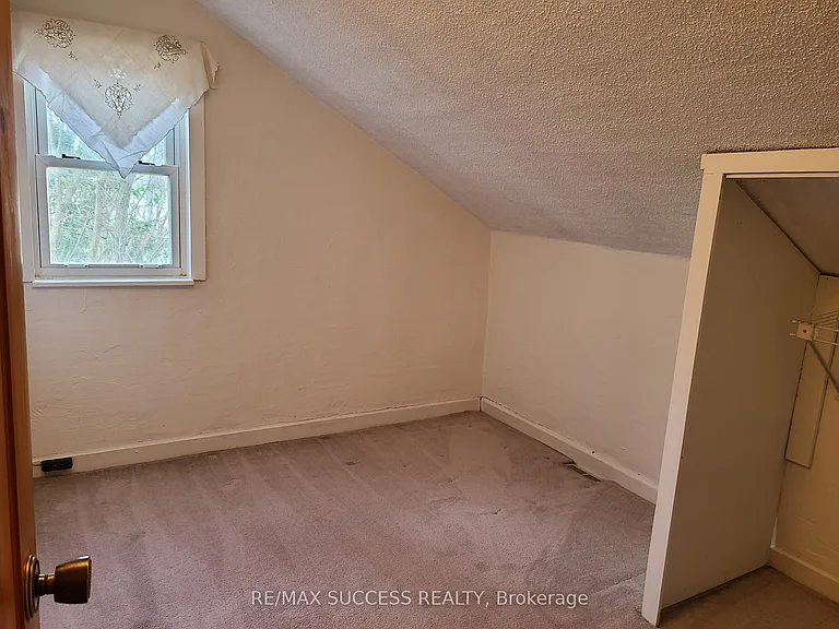 687 New Dundee Rd — Photo 20