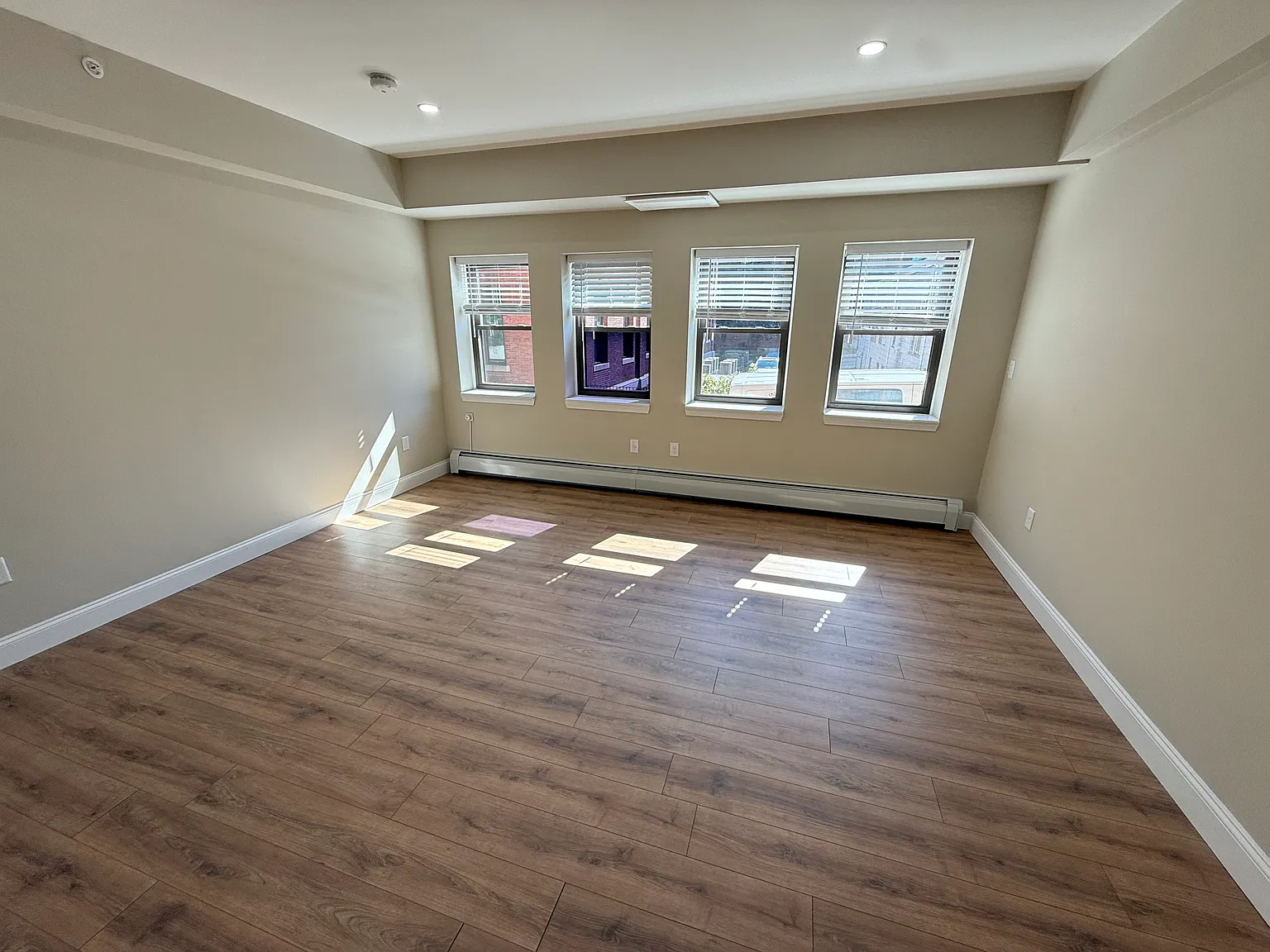 Studio, 395 sqft, $1,700 — Photo 2