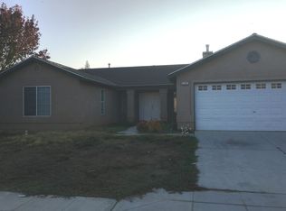 5394 N Rosalia Ave, Fresno, CA