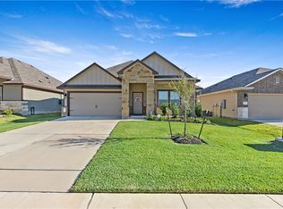 2135 Chief St, Bryan, TX 77807