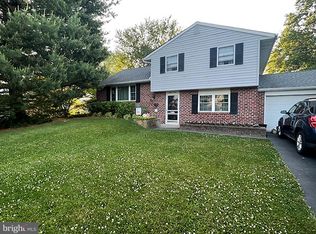 94 Gibson Ave, Warminster, PA 18974