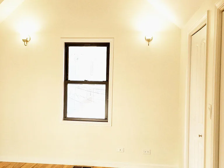 1722 N Artesian Ave #CH2 — Photo 8