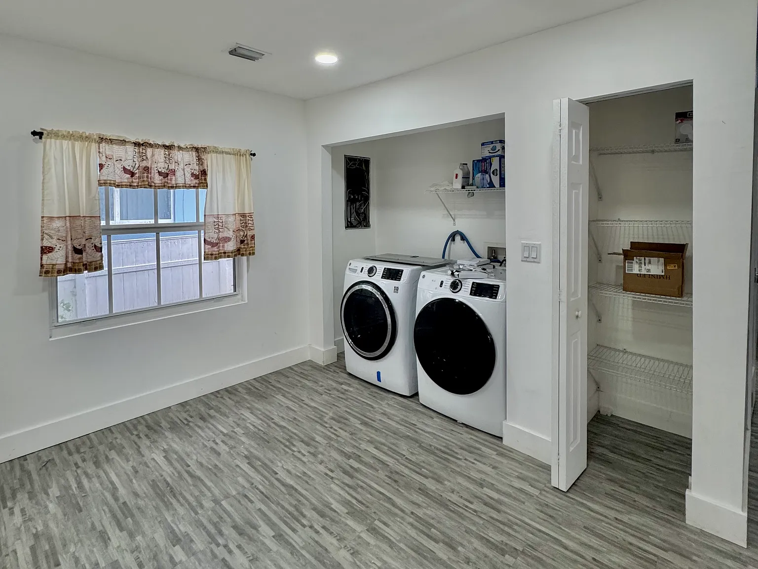 2 bed, 780 sqft, $2,500 — Photo 4