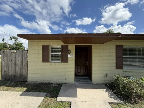 1719 Lakewood Ave, Eustis, FL 32726