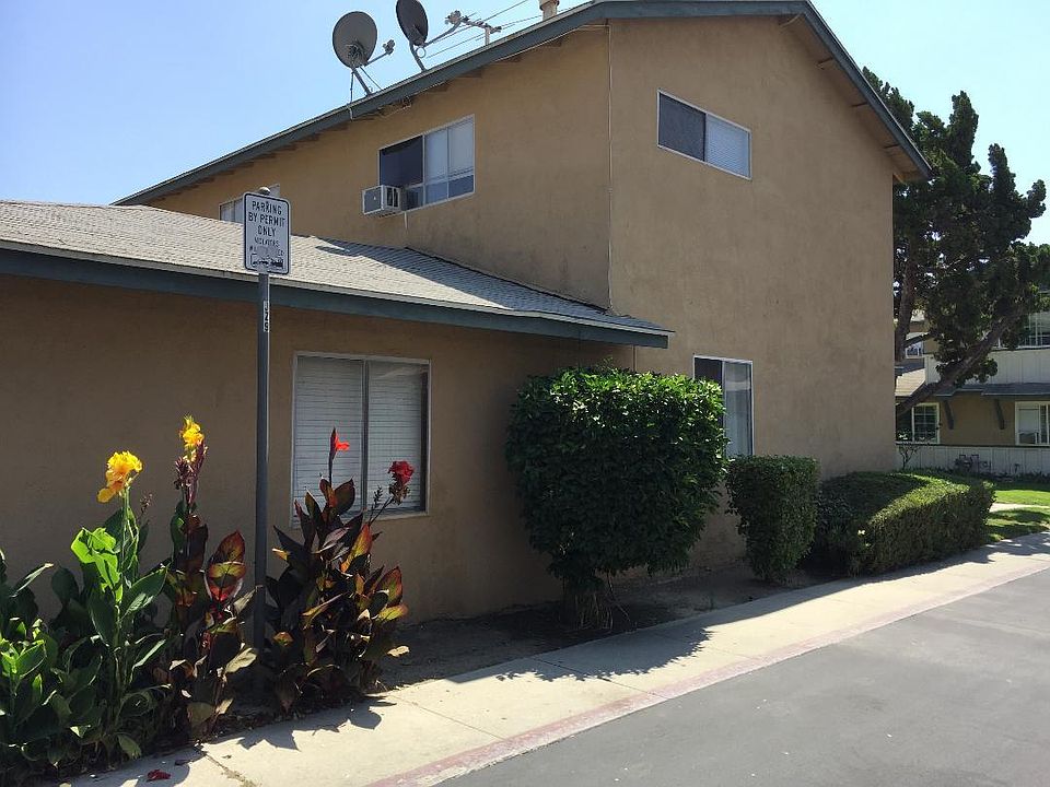 2nd image of 12745 Quail Ln