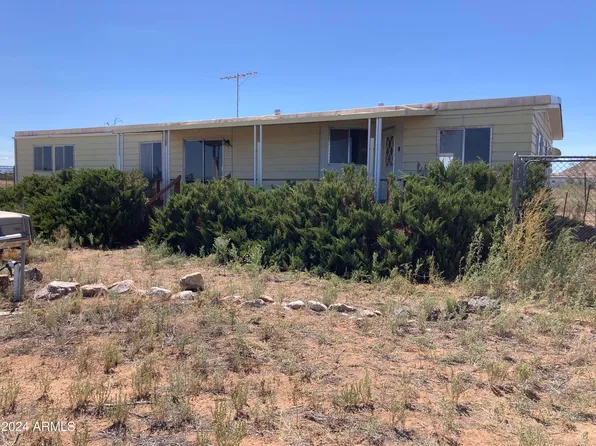 13244 S PETE KITCHENS Road, Pearce, AZ 85625