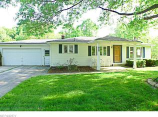 585 Anna Mae Dr, Mogadore, OH 44260