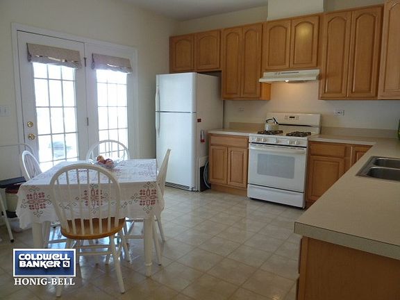 5th image of 2452 Hanbury Ln