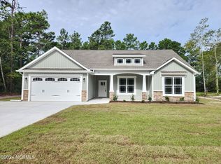 781 Boundaryline Dr NW, Calabash, NC 28467