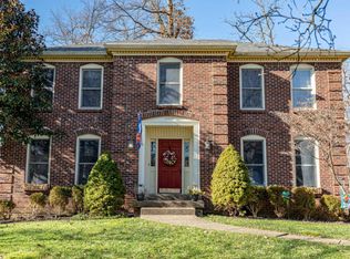 12914 Wooded Forest Rd, Middletown, KY 40243