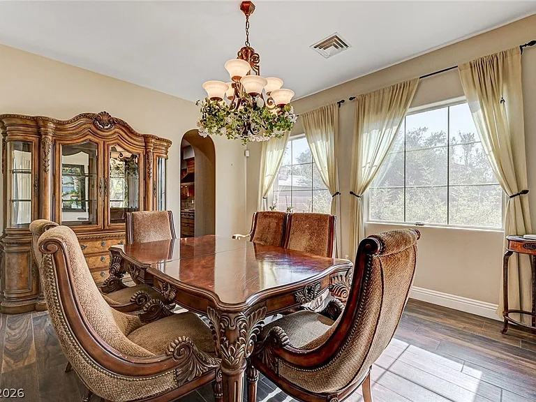 8490 Via De Bellasidra Ct — Photo 14
