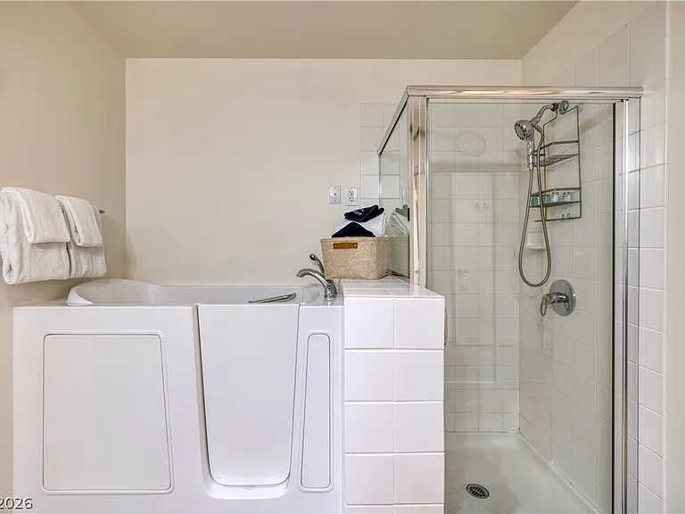 353 E Bonneville Ave #233 — Photo 14
