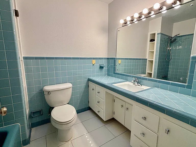1209 Green Springs Rd — Photo 12
