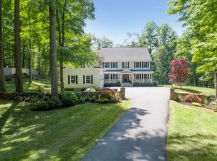 246 Kitchawan Rd, South Salem, NY 10590