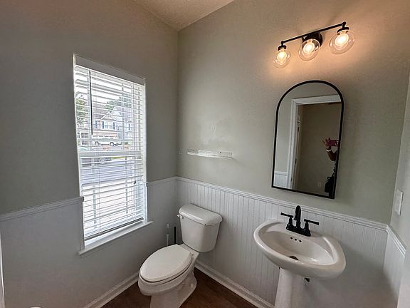 4th image of 5313 Cottage Ct