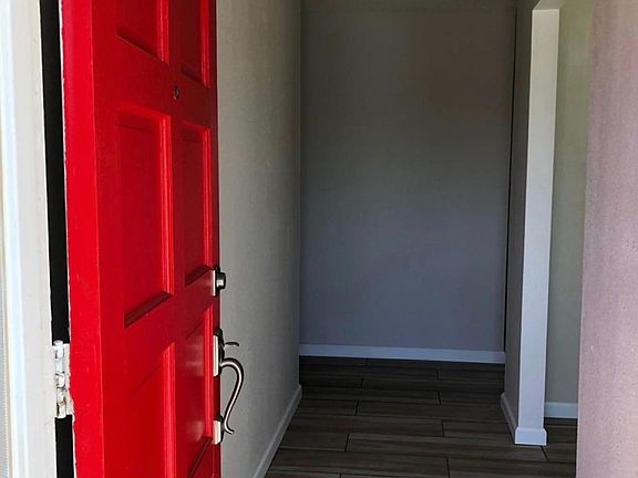 2nd image of 149 W Ronwood St