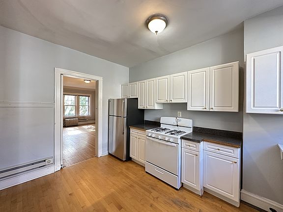 5th image of 805 Judson Ave #4
