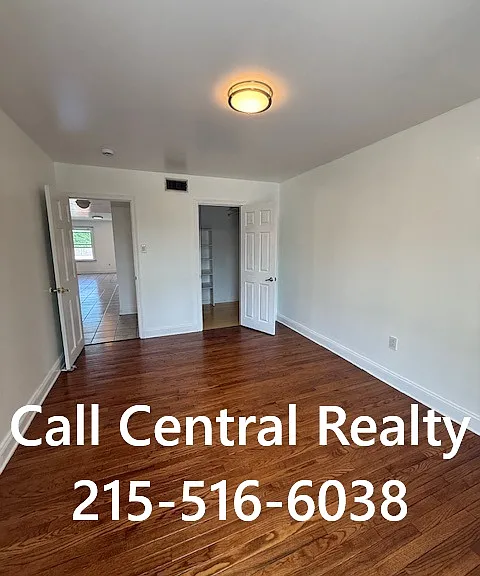 3556 Woodhaven Rd #2 — Photo 8