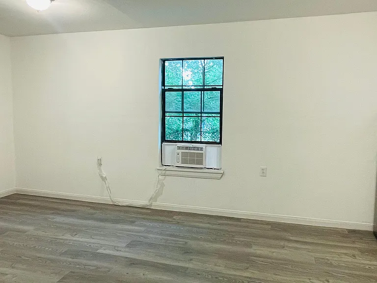 3411 Market St — Photo 8