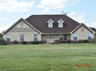6724 Mustang Trl, Sanger, TX 76266