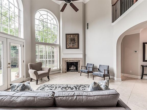 3rd image of 3403 Haywood Ct