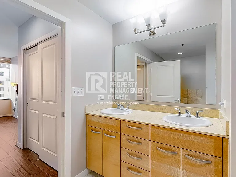 1200 Main St #910 — Photo 25