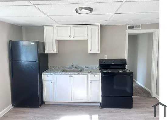 738 Adams St #1 — Photo 8