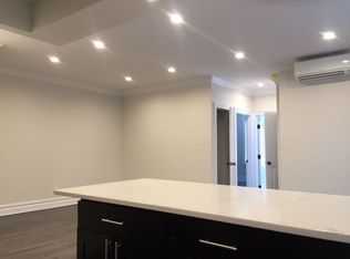 4733 44th St APT 2R, Woodside, NY 11377