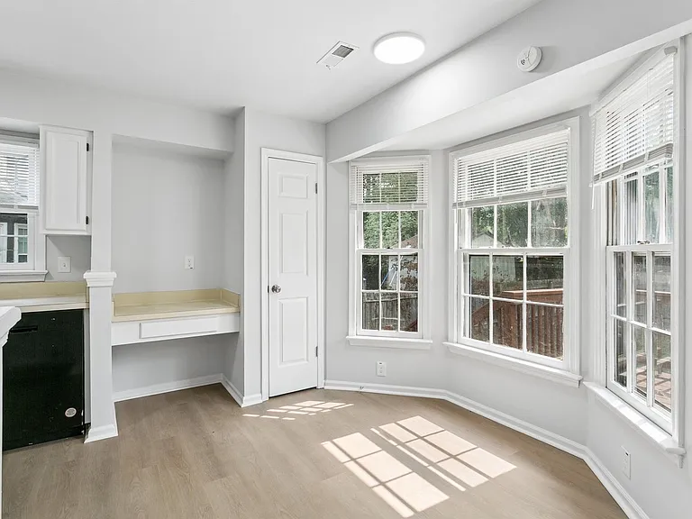 903 Belvoir Cir — Photo 8