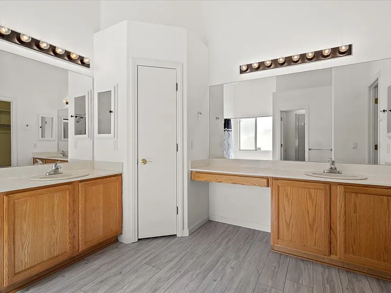 4431 Golden Palomino Ln — Photo 14