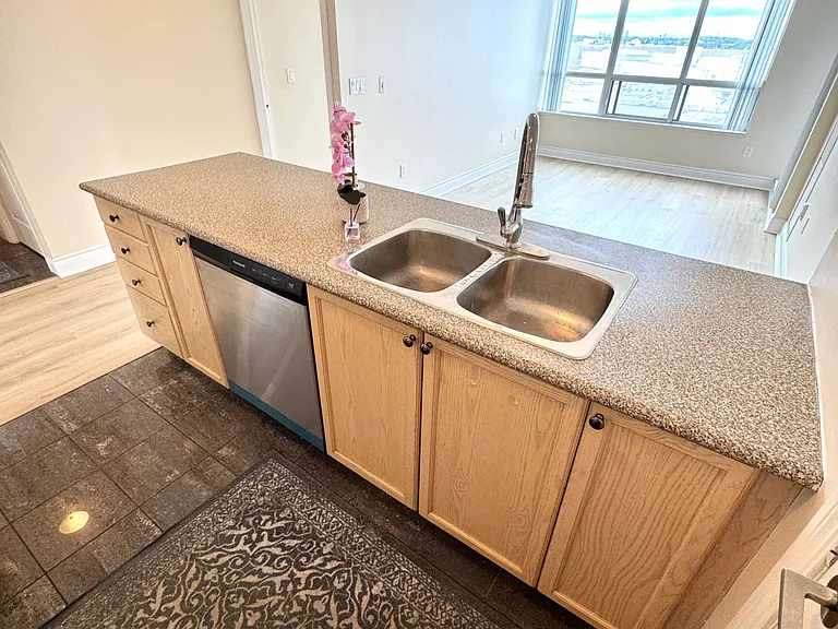 60 Brian Harrison Way #607 — Photo 12