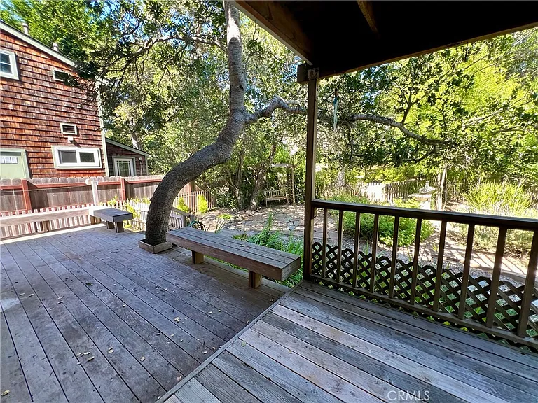 1530 Emerson Rd — Photo 23
