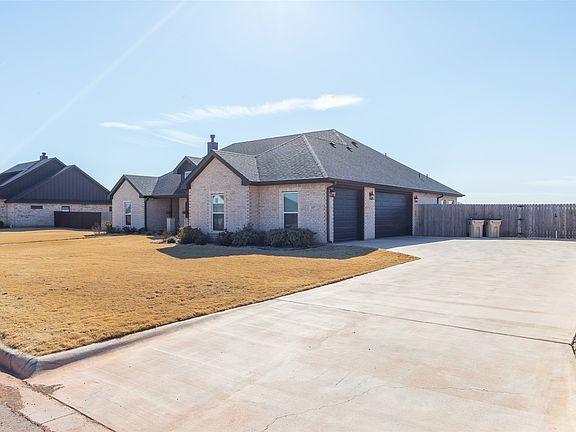 2nd image of 107 Kleingrass Rd