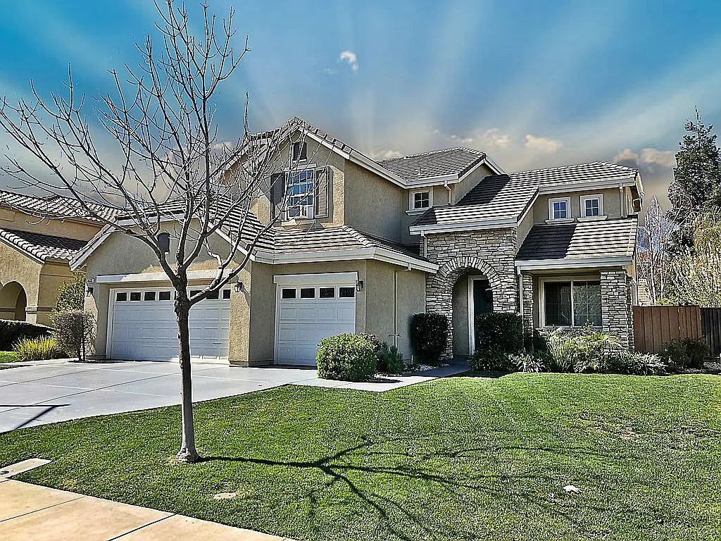 4333 Reids Way photo 1