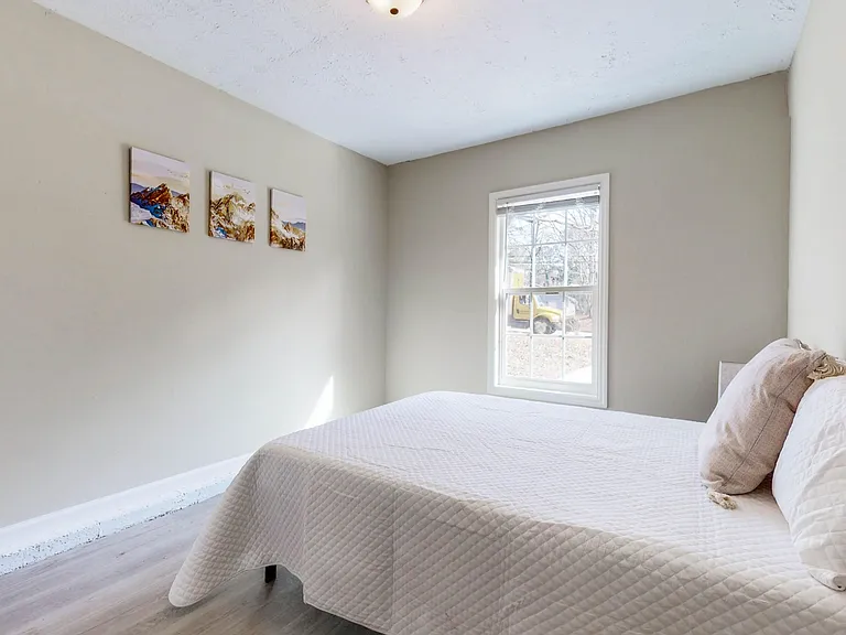 1867 Petite Ln — Photo 4