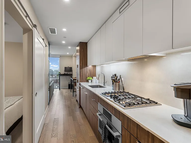 37 L St SE #803 — Photo 3