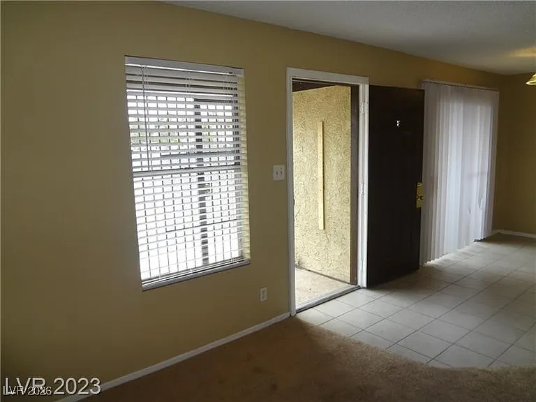 5456 Cabeza Dr #B — Photo 7